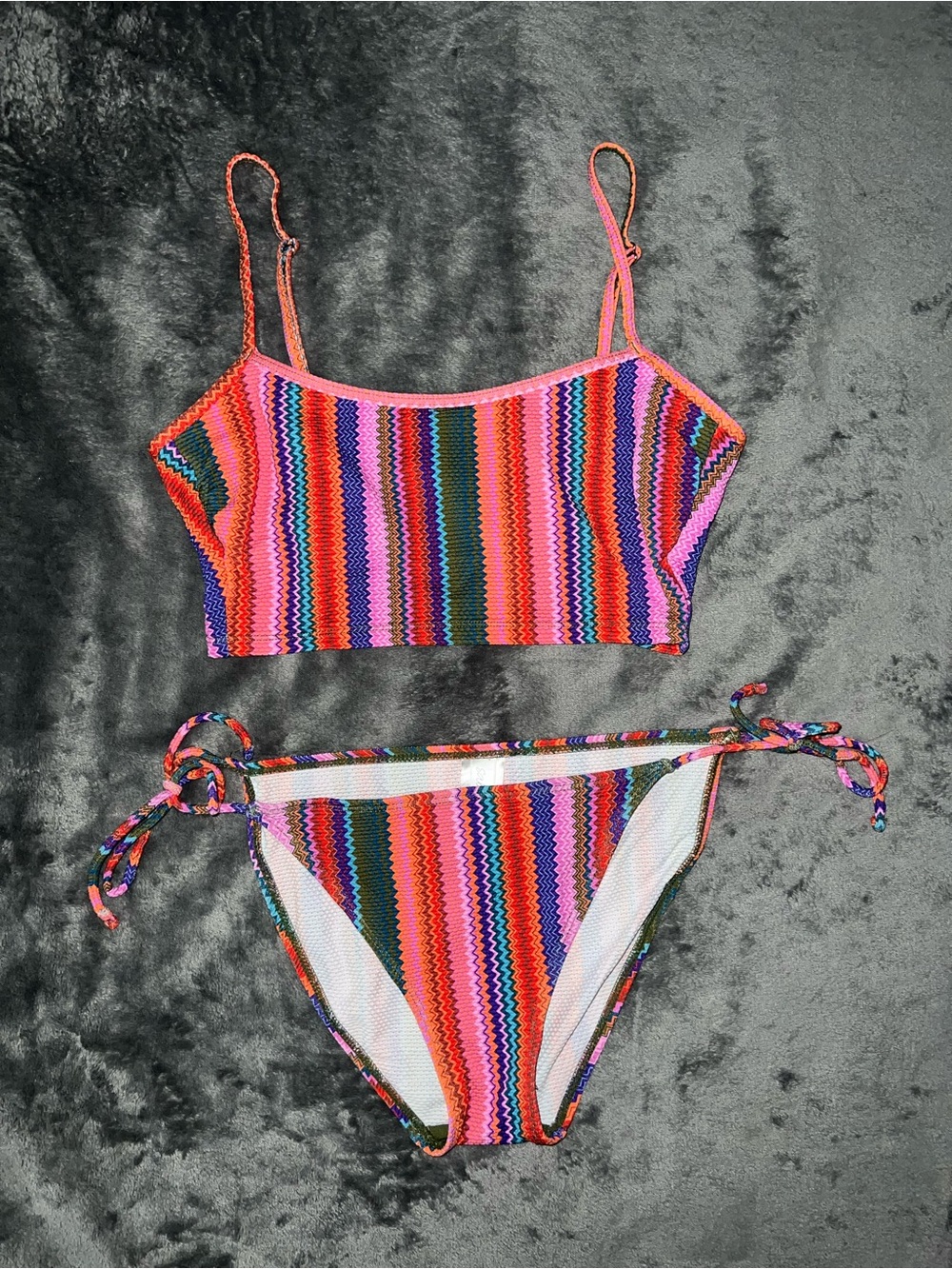 Salt + Cove Juniors Striped Multicolor Bikini Set (Medium)